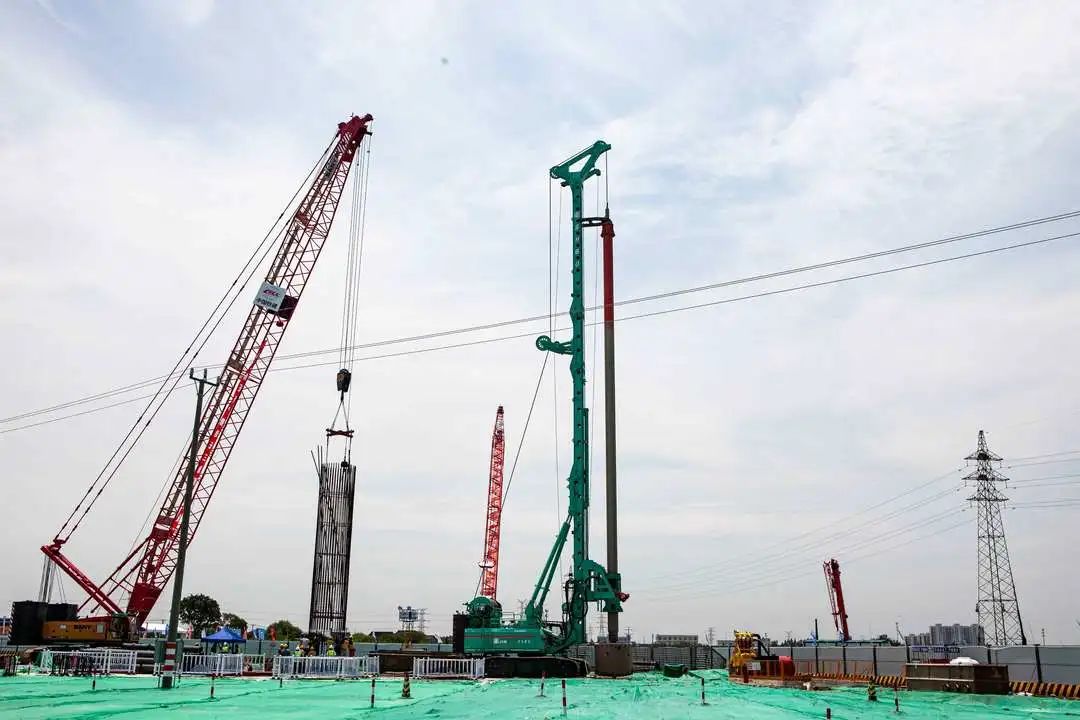 上海金泰大型旋挖機提前60天交出“新答卷” ，多快好省創(chuàng)新的施工紀(jì)錄
